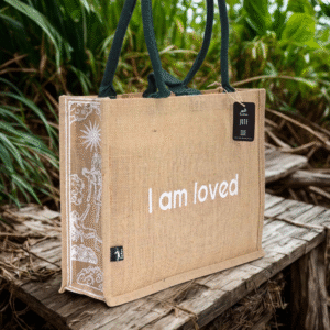 Sac Cabas en jute "I AM LOVED"